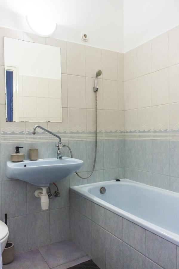 Panorama View Deluxe Apartment Veszprem Luaran gambar