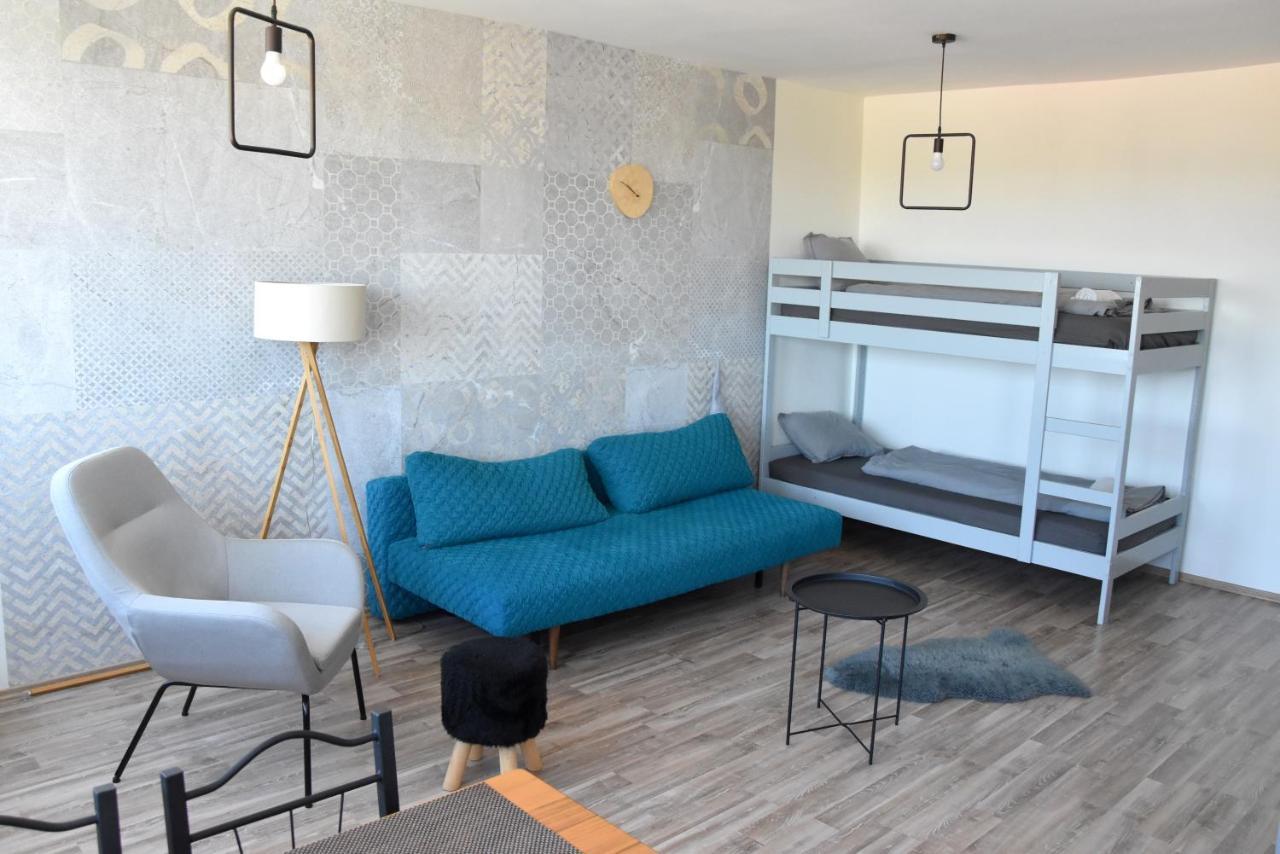 Panorama View Deluxe Apartment Veszprem Luaran gambar